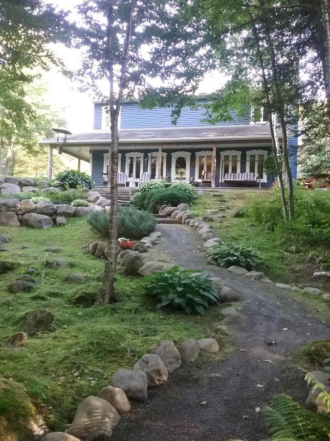 La Petite Douceur Bed & Breakfast Lac-Superieur Dış mekan fotoğraf