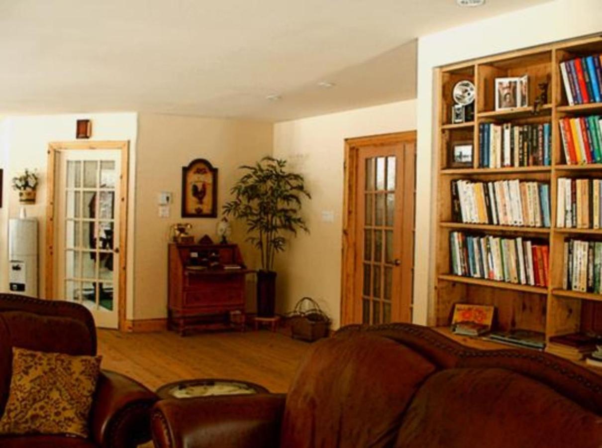 La Petite Douceur Bed & Breakfast Lac-Superieur Dış mekan fotoğraf