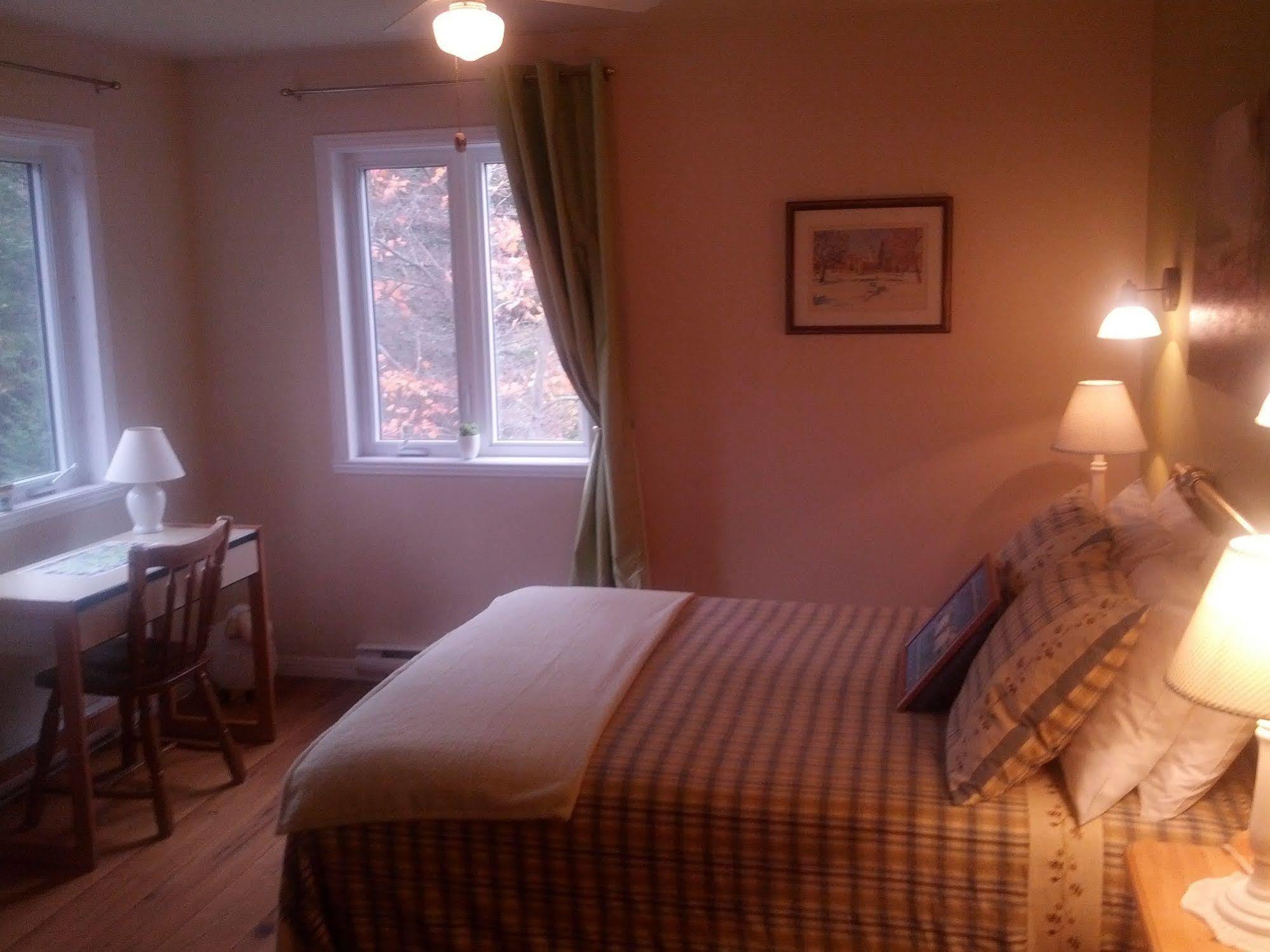 La Petite Douceur Bed & Breakfast Lac-Superieur Dış mekan fotoğraf
